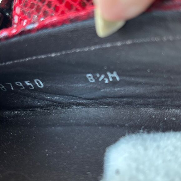 Stuart Weitzman Ruby Red Serpentine Slip On Oxfords Loafers Size 8.5 M - Picture 9 of 11